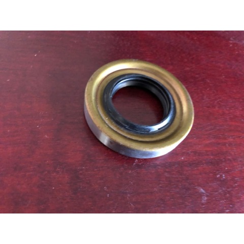 Front CV shaft seal left series 1 delica 